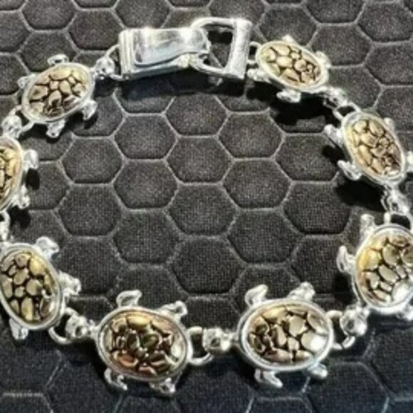 Turtle Bracelet Made of .925 Silver and Gold - Picture 1 of 1